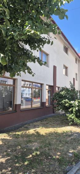 Spațiu comercial, de 200 mp, în Fălticeni