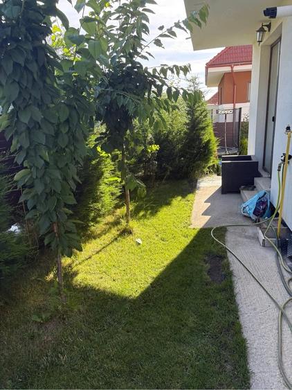 Casă cu 3 camere cu Teren 342 Mp în Florești