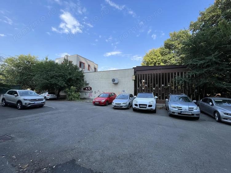 Spațiu comercial, de 238 mp, în Baba Novac