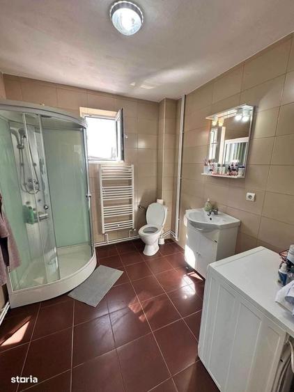 De vanzare casa noua din caramida, P+M,teren de 3000 mp,8 min de Roman - 19