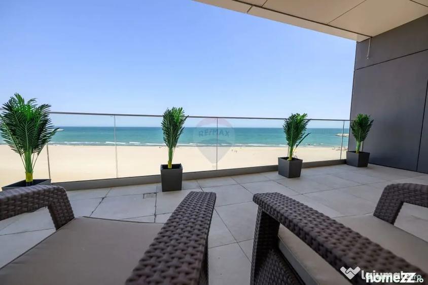 Apartament cu 4 camere decomandat în Olimp
