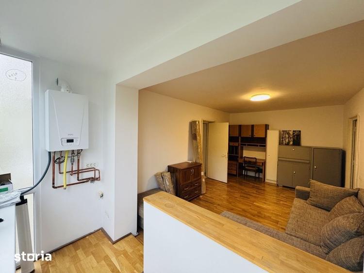 Apartament cu 3 camere semidecomandat, mobilat în Tipografilor