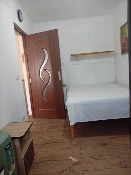 Vanzare apartament 3 camere - 8