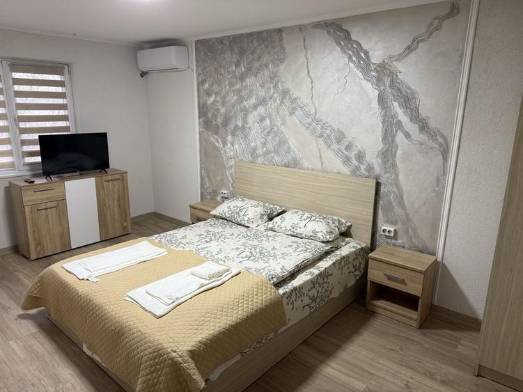 Casă cu 2 camere cu Teren 500 Mp în Central