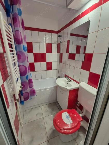 Apartament cu 2 camere semidecomandat în Apollo