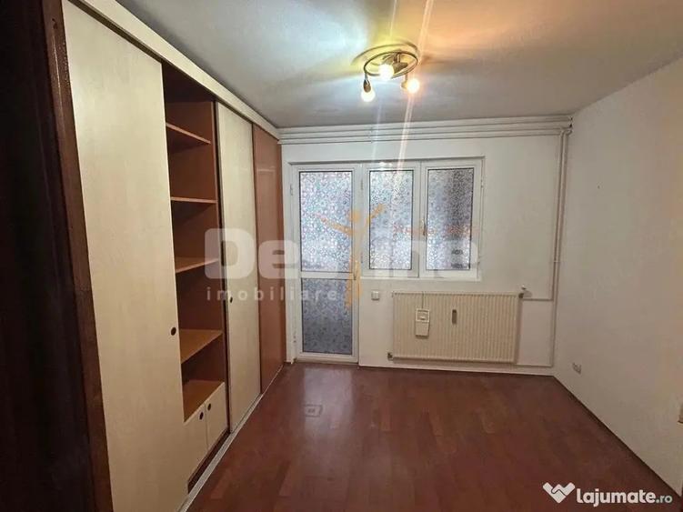 Apartament cu 4 camere semidecomandat în Drumul Taberei