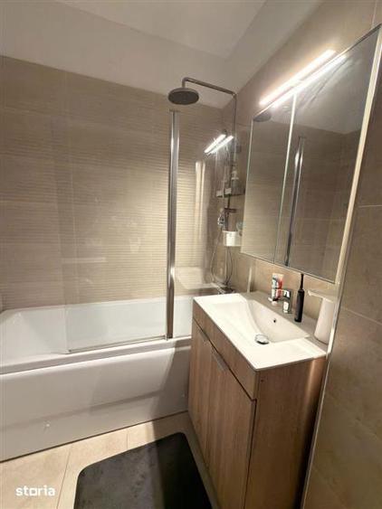 Apartament cu 3 camere decomandat, mobilat în Drumul Taberei