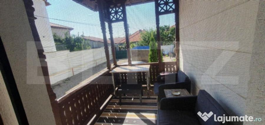 Apartament cu 2 camere semidecomandat în Calea București