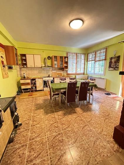 Vila - Triplex 7 camere, Bucium - Barnova, 270mp, GARAJ + PISCINA - 3