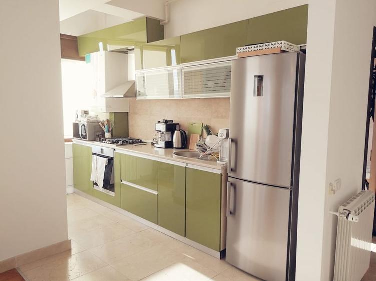 Apartament 3 camere, loc parcare subteran, living 50m2, zona Pod Constanta - 4