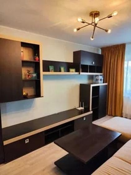 Apartament cu 2 camere, DECOMANDAT, zona Nicolina - 4