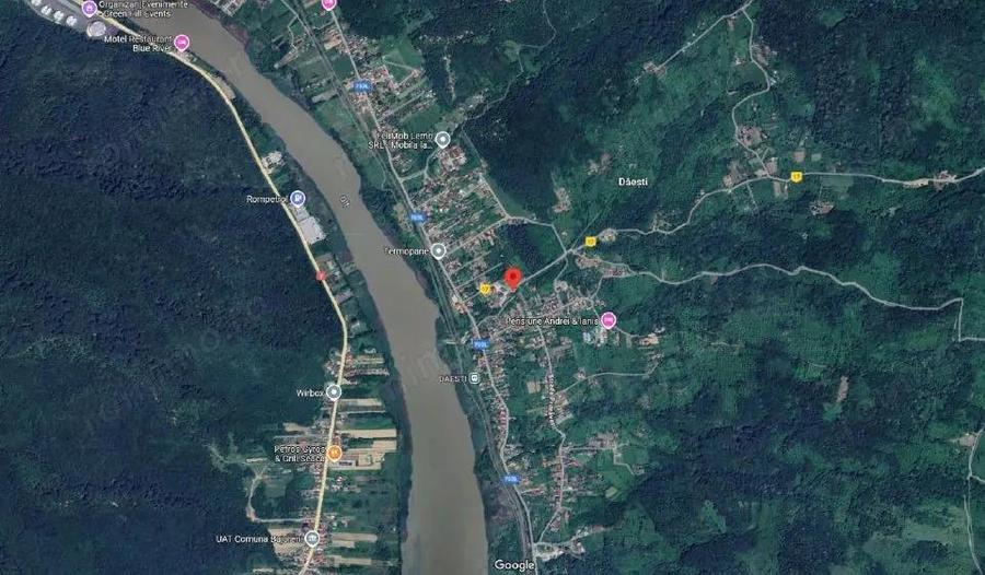 -teren intravilan, loc. Daesti, jud. Valcea - 2