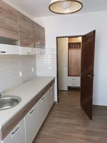 Apartament 2 camere la bloc - strada Vatra Luminoasa - 2