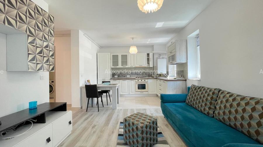 Studio modern – Kasper, zona Coresi, Brașov Studio modern – Kasper, zona Coresi, Brașov