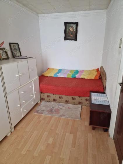Apartament cu 2 camere la etajul 4 - 8