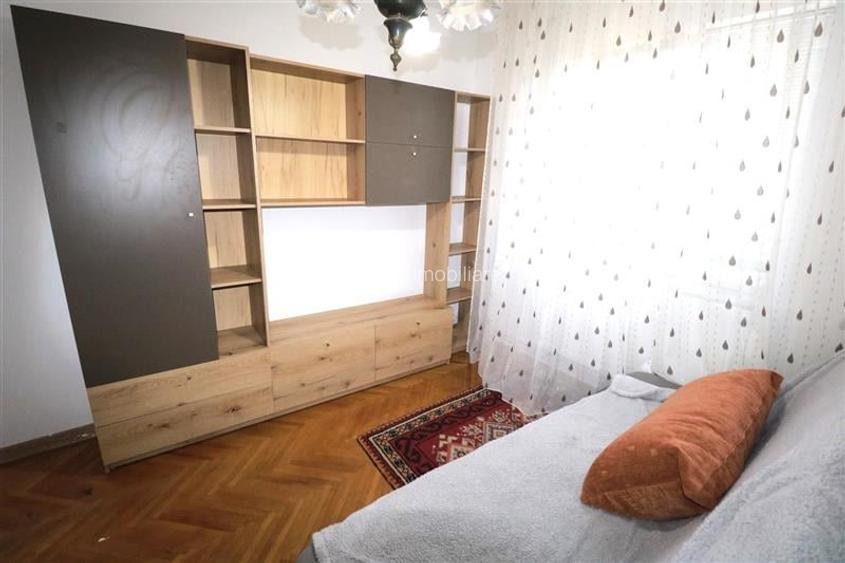 Apartament cu 2 camere decomandat în Complex Studențesc Apartament cu 2 camere decomandat în Complex Studențesc