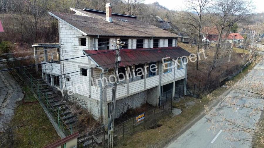 Cladire, pretabila infiin?are pensiune, de vanzare in comuna Bradule?, sat Bradetu, jude? Arge?. - 7