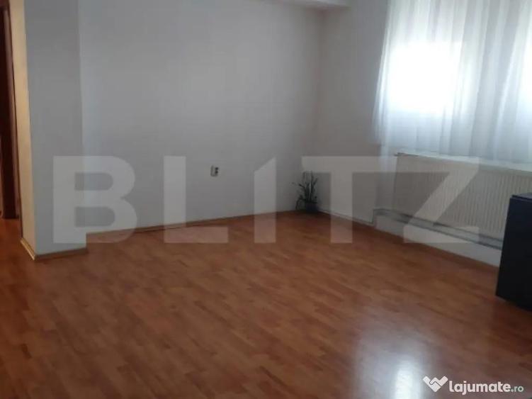 Apartament la casa, 4 camere, 80 mp, zona 9 Mai - 1