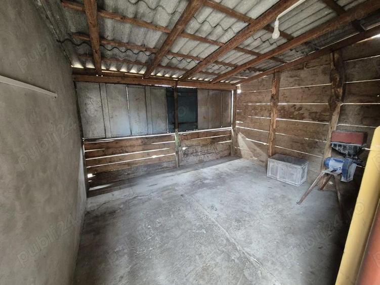 Casă cu Teren 1400 Mp în Macea
