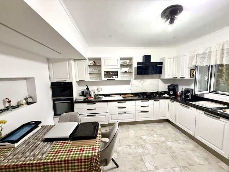 Vila în stil American - Total independentă energetic, garaj + terasă! - 9