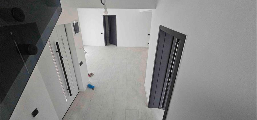 TINERETULUI PARC ( LANGA DOMENIUL MARȚIȘOR ) - 8