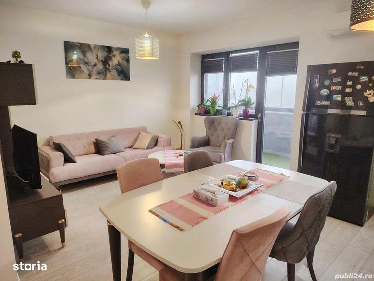Apartament cu 4 camere decomandat în Dămăroaia