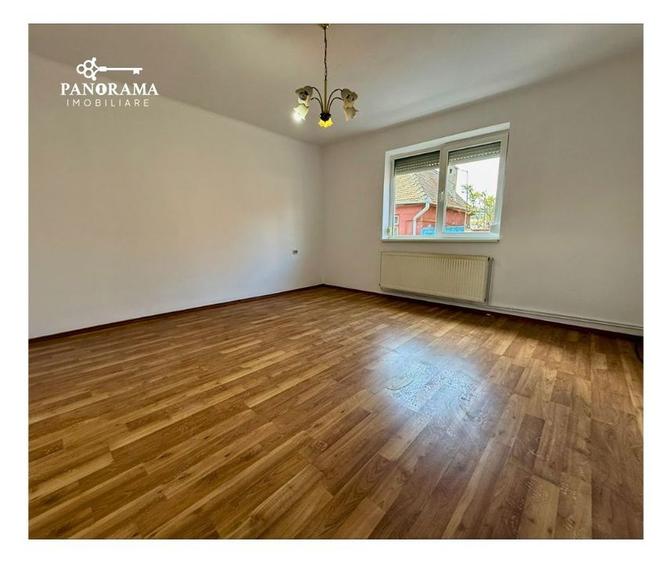 Casă cochetă de v&acirc;nzare - Cartierul Moșnei - 5