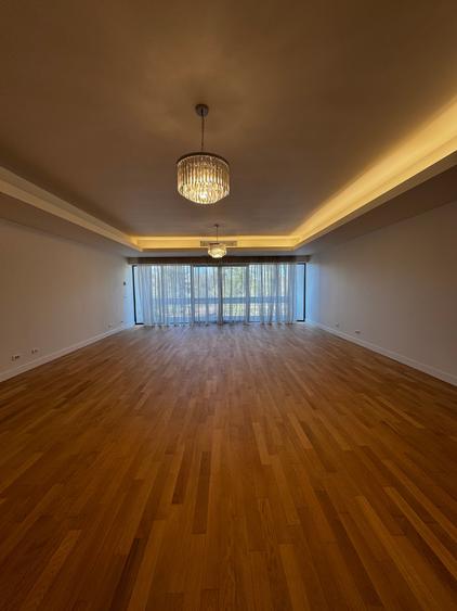 Nordului first line//3-bedroom apartment//terrace//park view - 2