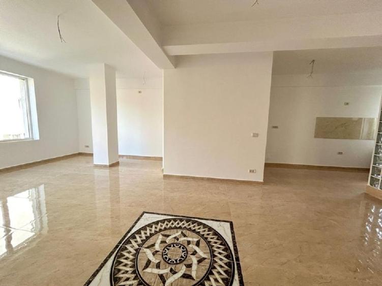 Discount mare, 4 camere lux la gata, bloc nou cu arhitectura, comision 0 - 14