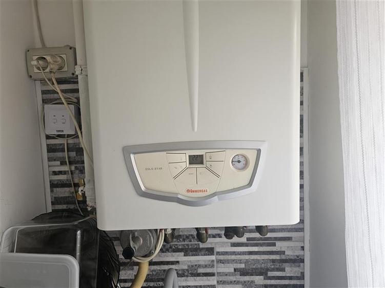 Resita, Garsoniera, Renovata, Mobilata+Utilata, Et. 2, Micro 4 - 21