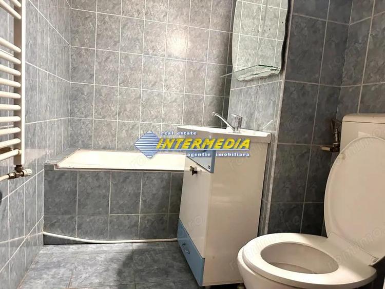 Vanzare Garsoniera 32 mp CETATE Closca Izolata Finisata si Mobilata - 11