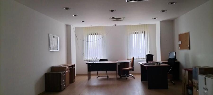 DE VANZARE CLADIRE SI TEREN - Sos Alexandriei, nr. 199 D, sector 5, Bucuresti - 3