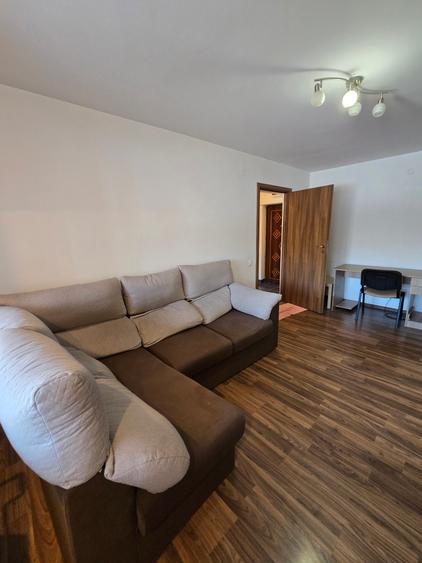 APARTAMENT DE VÂNZARE CU DOUĂ CAMERE IN ZONA GIULESTI-COLȚ CU  BD.CONSTR. SEC.6 - 7