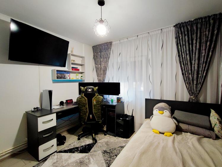 Apartament 3 camere mobilat de vanzare in zona CET - 7