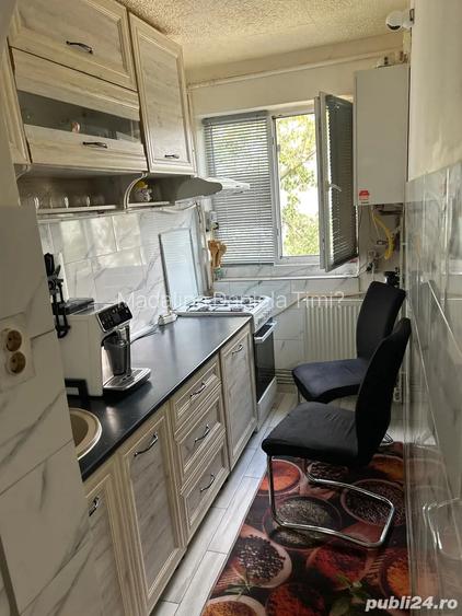 Vand apartament cu 2 camere, Deta Vand apartament cu 2 camere, Deta