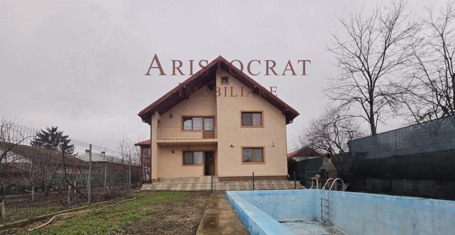 Vila 5 camere si piscina - 1