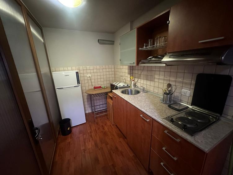 Apartament cu 4 camere in zona Unirii - 3