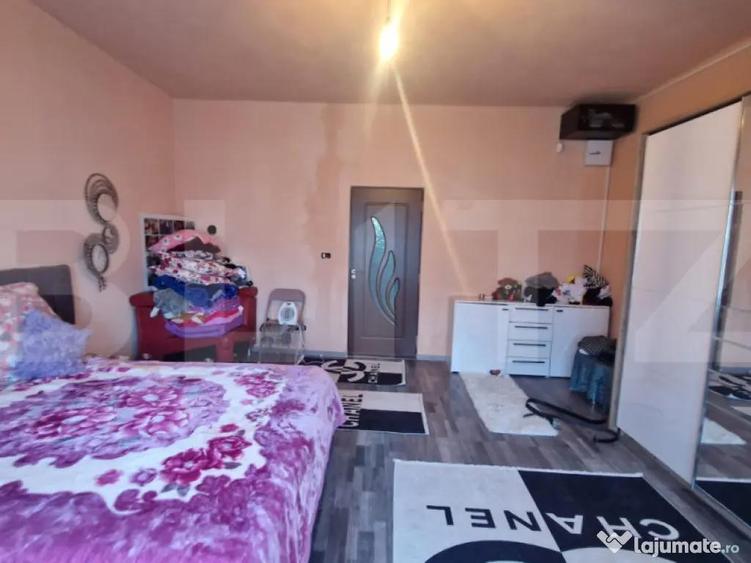 Casa parter teren 836 mp, 150 mp utili 2 corpuri , asfalt , - 9