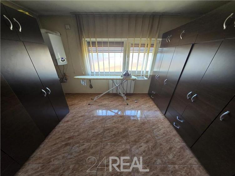 De vanzare - casa mobilata utilata - zona Giurgiului - 2