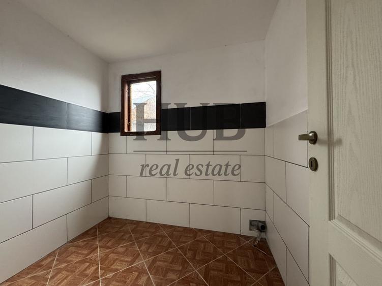 Casa in centru comunei Traian | jud. Bacau | de vanzare - 3