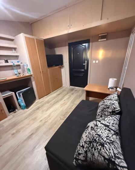 Garsoniera 20 mp, Calea Severinului - 10