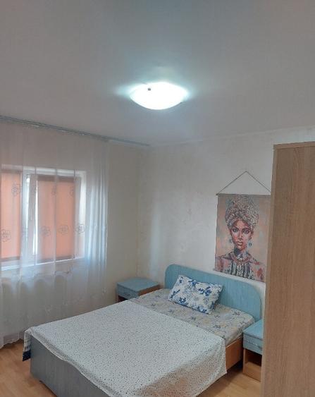 Inchiriez apartament 3 camere Mioritei - 2