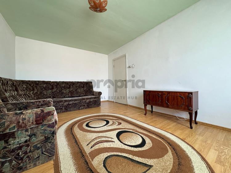 Apartament 3 camere de vanzare - Brasov, cartier Craiter - 2