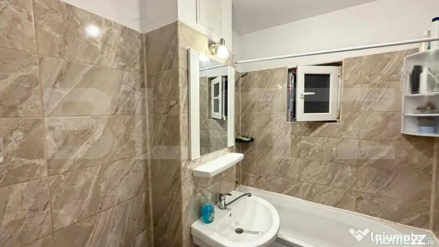 Apartament cu 2 camere semidecomandat în Central