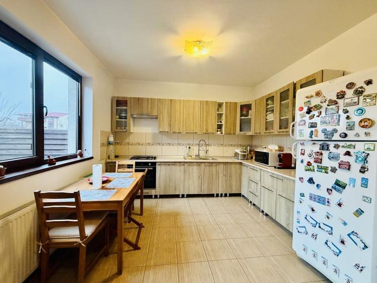 Vila cocheta teren 323 mp Dudu Chiajna utilata si mobilata complet - 5