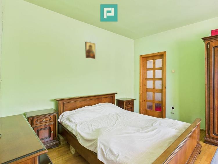 Casă cu 4 camere și teren de 1450 mp în Aradul Nou - 4