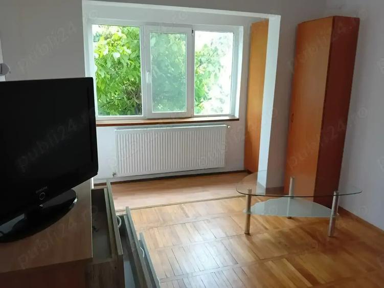 Ofer spre inchiriere apartament 1 camera 200 euro - 1