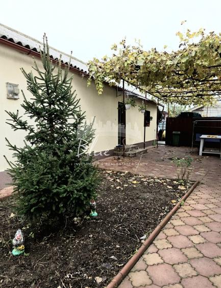 Casa 3 camere situata in Valul lui Traian - 2