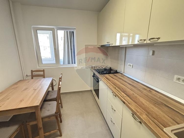 Apartament de inchiriere 4 CAMERE, VICTORIEI -TITULESCU