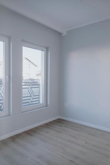 Vand case individuale in Remetea Mare la cheie! - 11